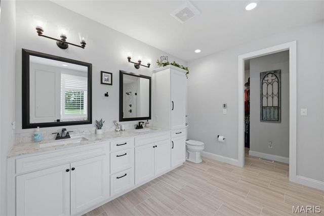 312 Deep Ravine Court, St Charles, MO 63301