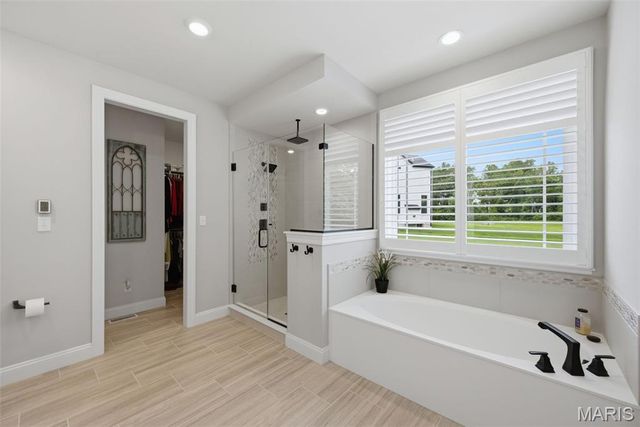 312 Deep Ravine Court, St Charles, MO 63301