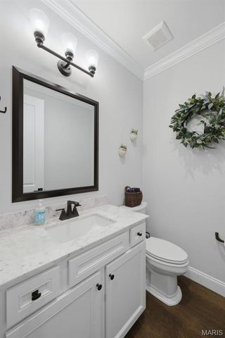 312 Deep Ravine Court, St Charles, MO 63301