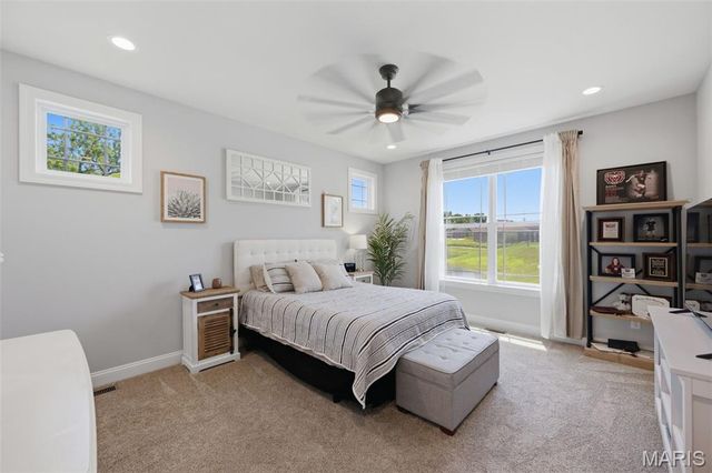 312 Deep Ravine Court, St Charles, MO 63301