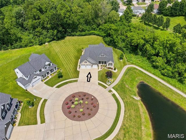 312 Deep Ravine Court, St Charles, MO 63301