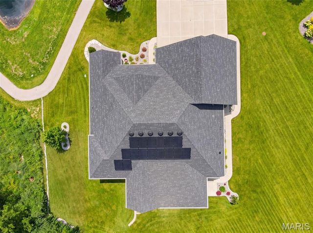 312 Deep Ravine Court, St Charles, MO 63301