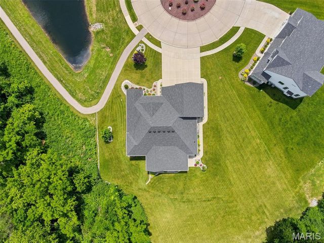 312 Deep Ravine Court, St Charles, MO 63301