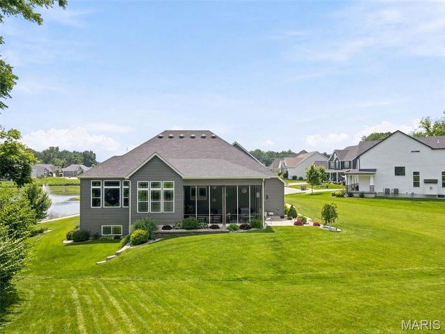 312 Deep Ravine Court, St Charles, MO 63301