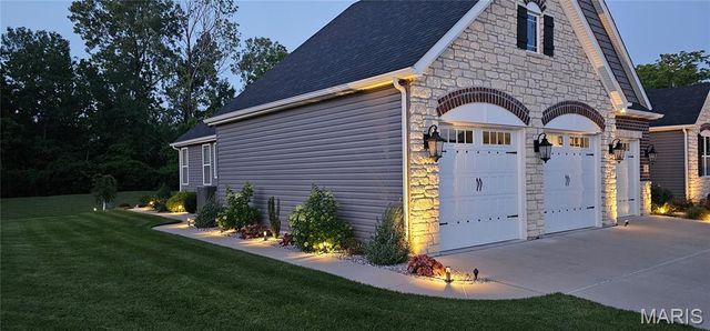 312 Deep Ravine Court, St Charles, MO 63301