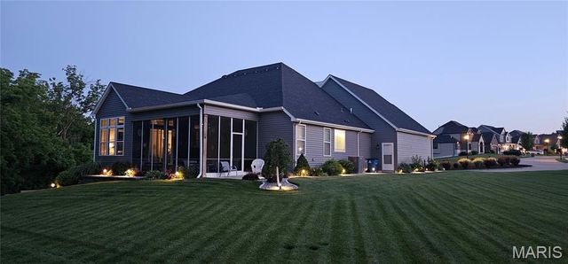 312 Deep Ravine Court, St Charles, MO 63301