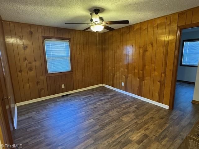 1204 Wallace Street, Burlington, NC 27217