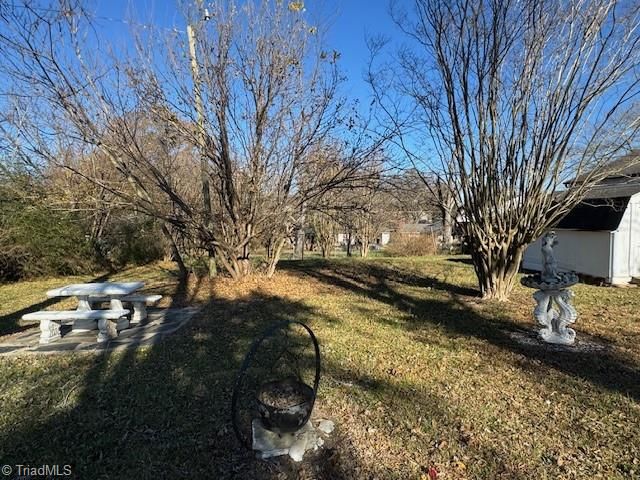 1204 Wallace Street, Burlington, NC 27217