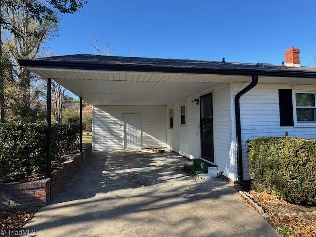 1204 Wallace Street, Burlington, NC 27217