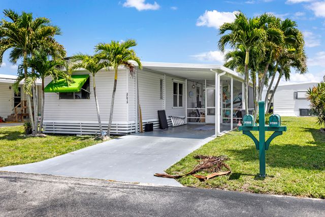 37012 Exuma Bay, Boynton Beach, FL 33436