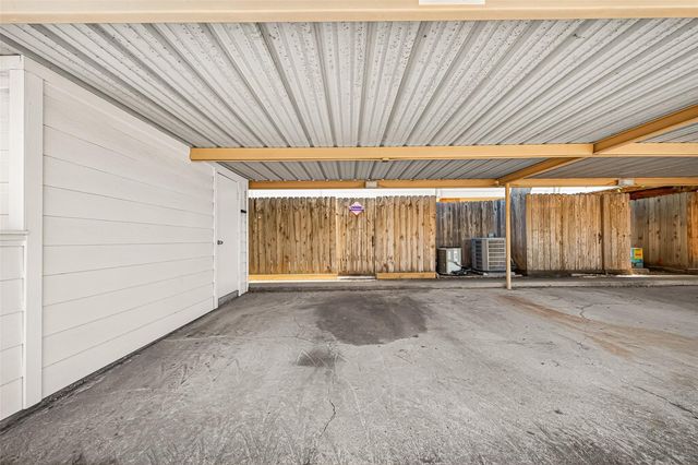 1245 Country Place Drive, Houston, TX 77079