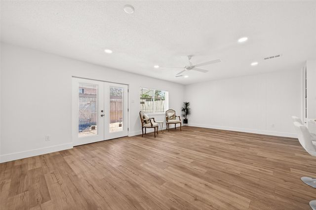 1245 Country Place Drive, Houston, TX 77079
