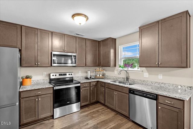 230 Rosewood Lane, Youngsville, NC 27596