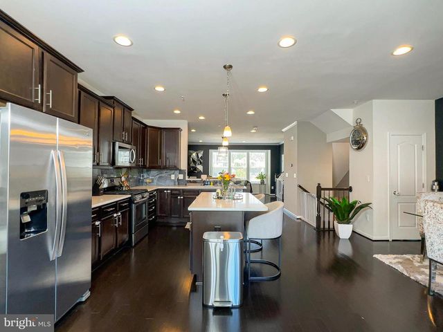 8700 SWEET LAUREN CT, Upper Marlboro, MD 20772