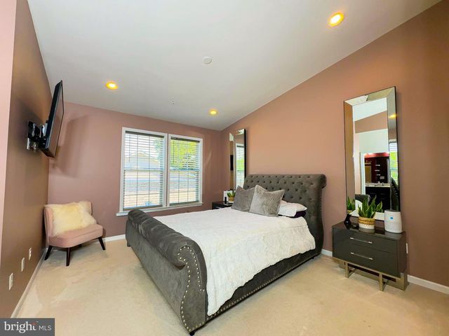 8700 SWEET LAUREN CT, Upper Marlboro, MD 20772
