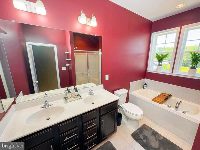 8700 SWEET LAUREN CT, Upper Marlboro, MD 20772