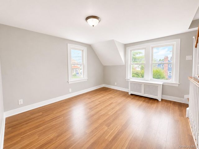 199 Terrell Avenue, Oceanside, NY 11572