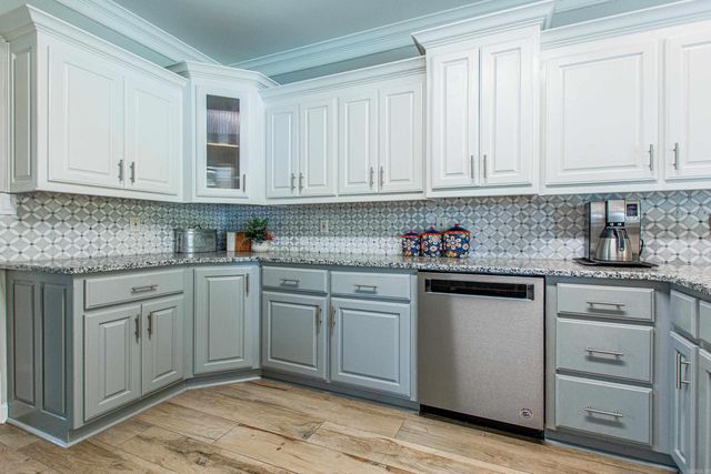 824 Sedgefield Drive, Bryant, AR 72022