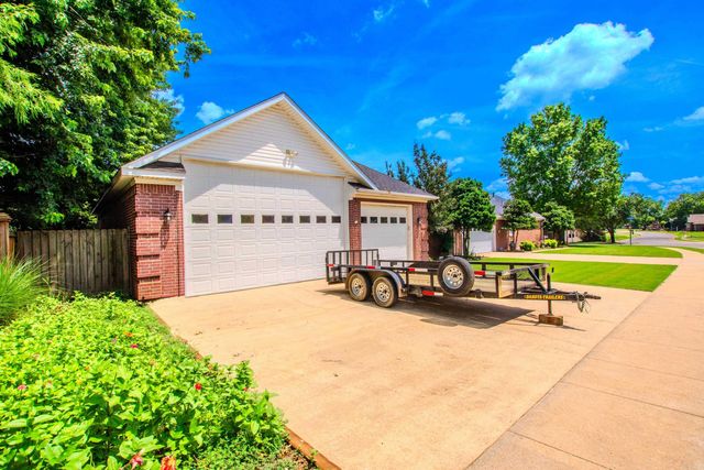824 Sedgefield Drive, Bryant, AR 72022