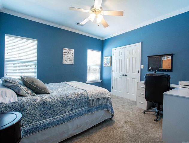 824 Sedgefield Drive, Bryant, AR 72022
