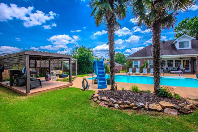 824 Sedgefield Drive, Bryant, AR 72022
