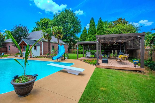 824 Sedgefield Drive, Bryant, AR 72022