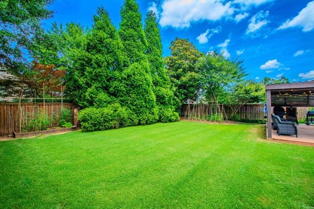 824 Sedgefield Drive, Bryant, AR 72022