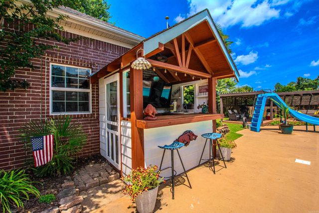 824 Sedgefield Drive, Bryant, AR 72022