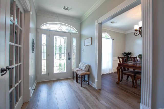 824 Sedgefield Drive, Bryant, AR 72022