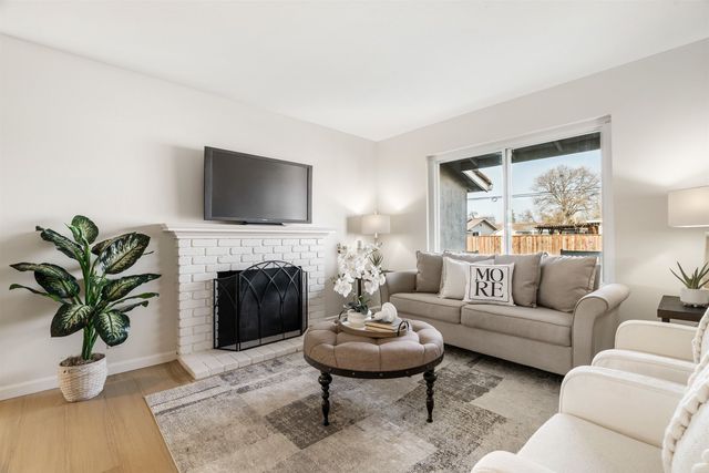 6914 Mansfield Ave, Dublin, CA 94568