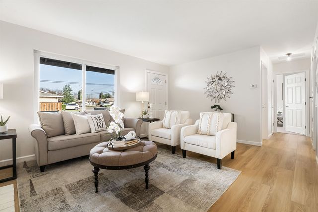 6914 Mansfield Ave, Dublin, CA 94568