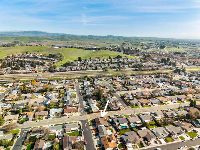 6914 Mansfield Ave, Dublin, CA 94568