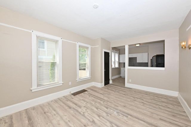 1949 N 25th STREET, Milwaukee, WI 53205