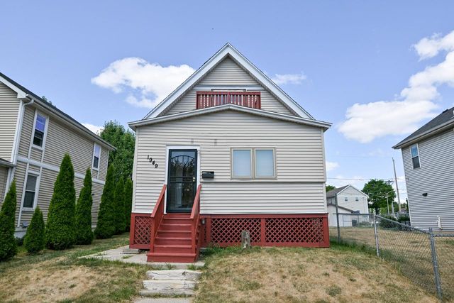 1949 N 25th STREET, Milwaukee, WI 53205