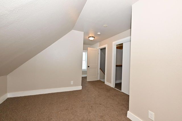 1949 N 25th STREET, Milwaukee, WI 53205