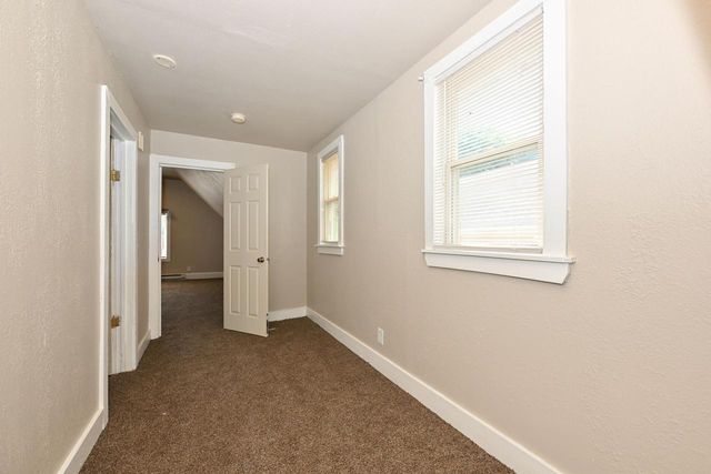 1949 N 25th STREET, Milwaukee, WI 53205