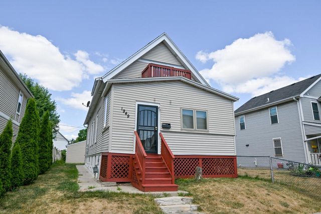 1949 N 25th STREET, Milwaukee, WI 53205