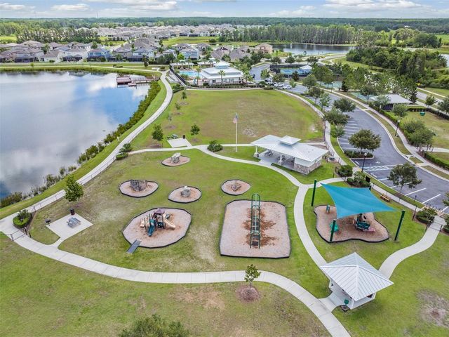 1763 OAK HAMMOCK COURT, Lutz, FL 33558