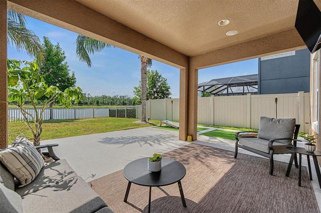 1763 OAK HAMMOCK COURT, Lutz, FL 33558