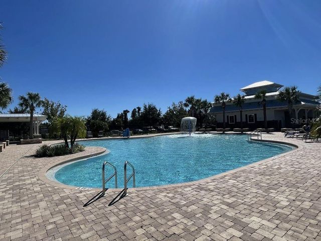 1763 OAK HAMMOCK COURT, Lutz, FL 33558