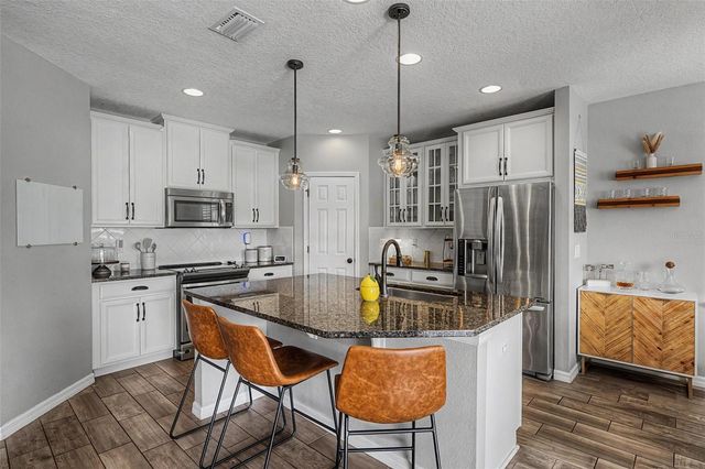 1763 OAK HAMMOCK COURT, Lutz, FL 33558