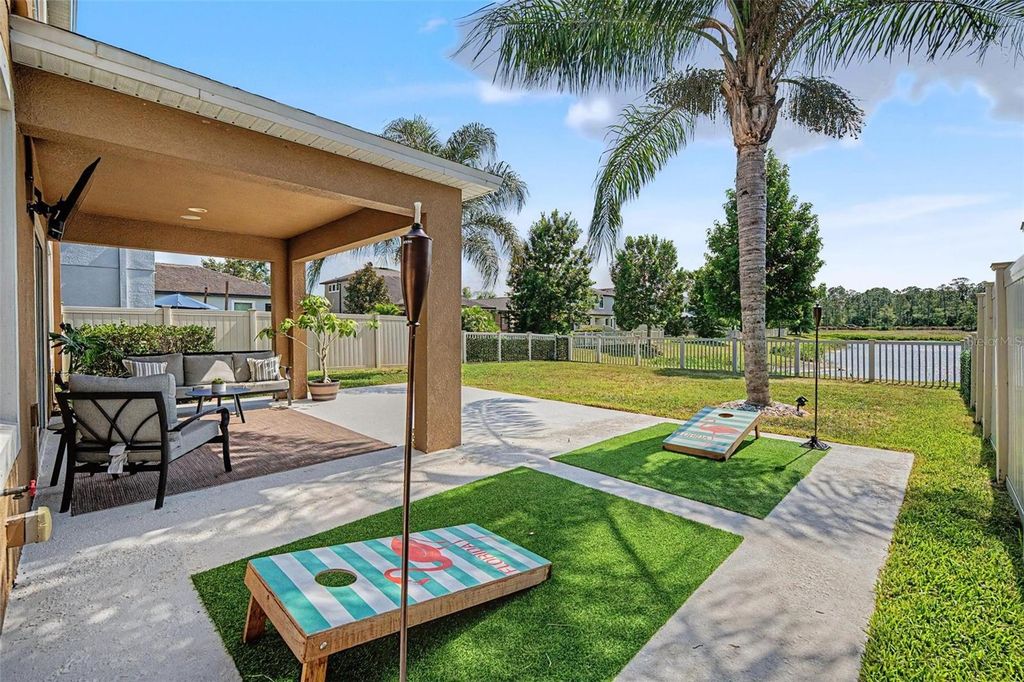 1763 OAK HAMMOCK COURT, Lutz, FL 33558
