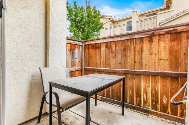 41885 Davenport Way C, Murrieta, CA 92562