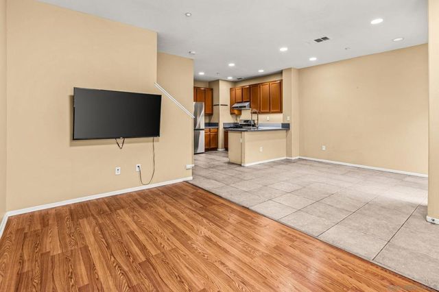 41885 Davenport Way C, Murrieta, CA 92562