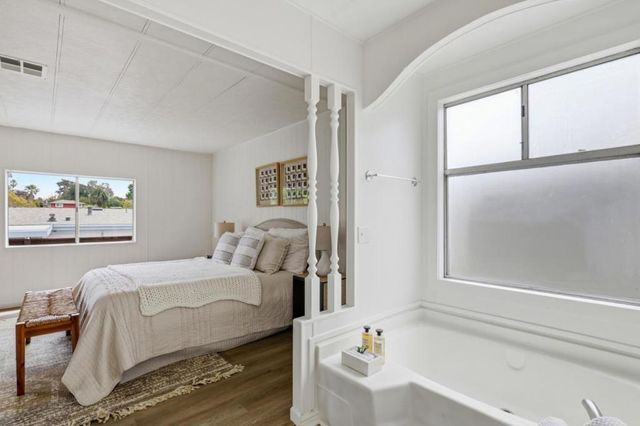 2435 Felt Street, Santa Cruz, CA 95062