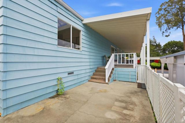 2435 Felt Street, Santa Cruz, CA 95062