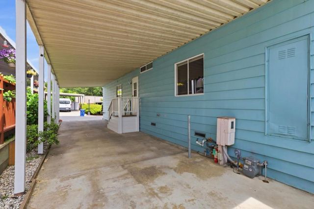 2435 Felt Street, Santa Cruz, CA 95062