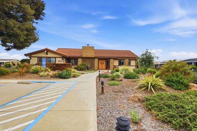 2435 Felt Street, Santa Cruz, CA 95062