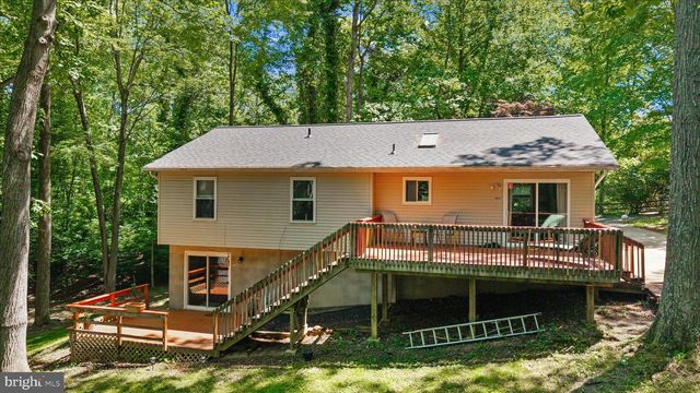 526 DILLON DR, Lusby, MD 20657