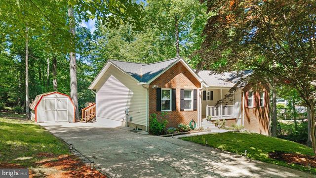 526 DILLON DR, Lusby, MD 20657
